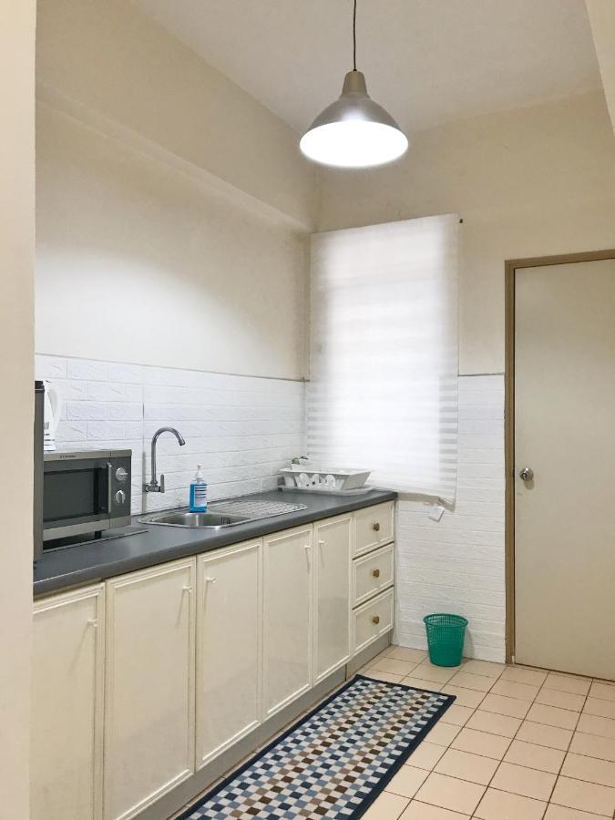 Port Dickson Glory Beach Resort Apartment 5Pax 3Br 外观 照片